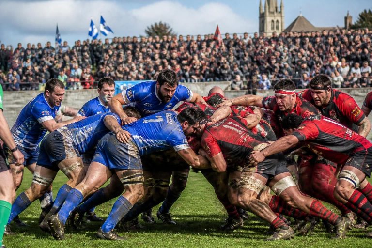 discover the thrilling regional 1 amateur rugby semi-final clash between vic-fezensac and montech, promising explosive action and unforgettable moments in the quest for victory.