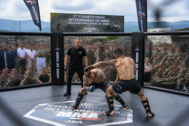 in tarbes, the army of land hosts the first-ever inter-forces mma tournament, bringing together military personnel from various branches to compete in a high-intensity mixed martial arts event.