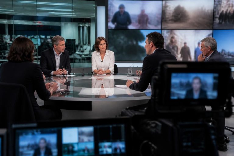 discover how france télévisions tackles the controversy surrounding image censorship and transparency, highlighting the challenges of hiding visual content in the digital age.