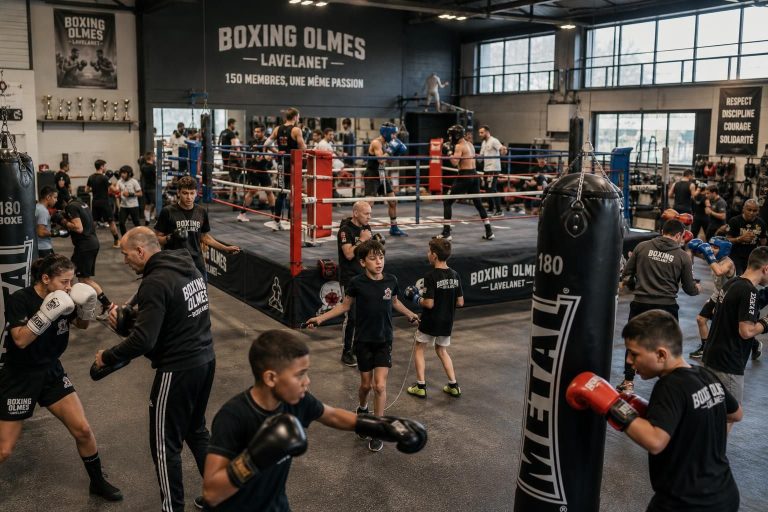 discover the remarkable season of boxing olmes in lavelanet, celebrating the achievements and dedication of its 150 members.