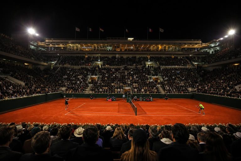 watch mensik vs. fonseca live at roland garros night session for free. get all the details on streaming options, match timings, and how to enjoy the thrilling tennis action without any cost.