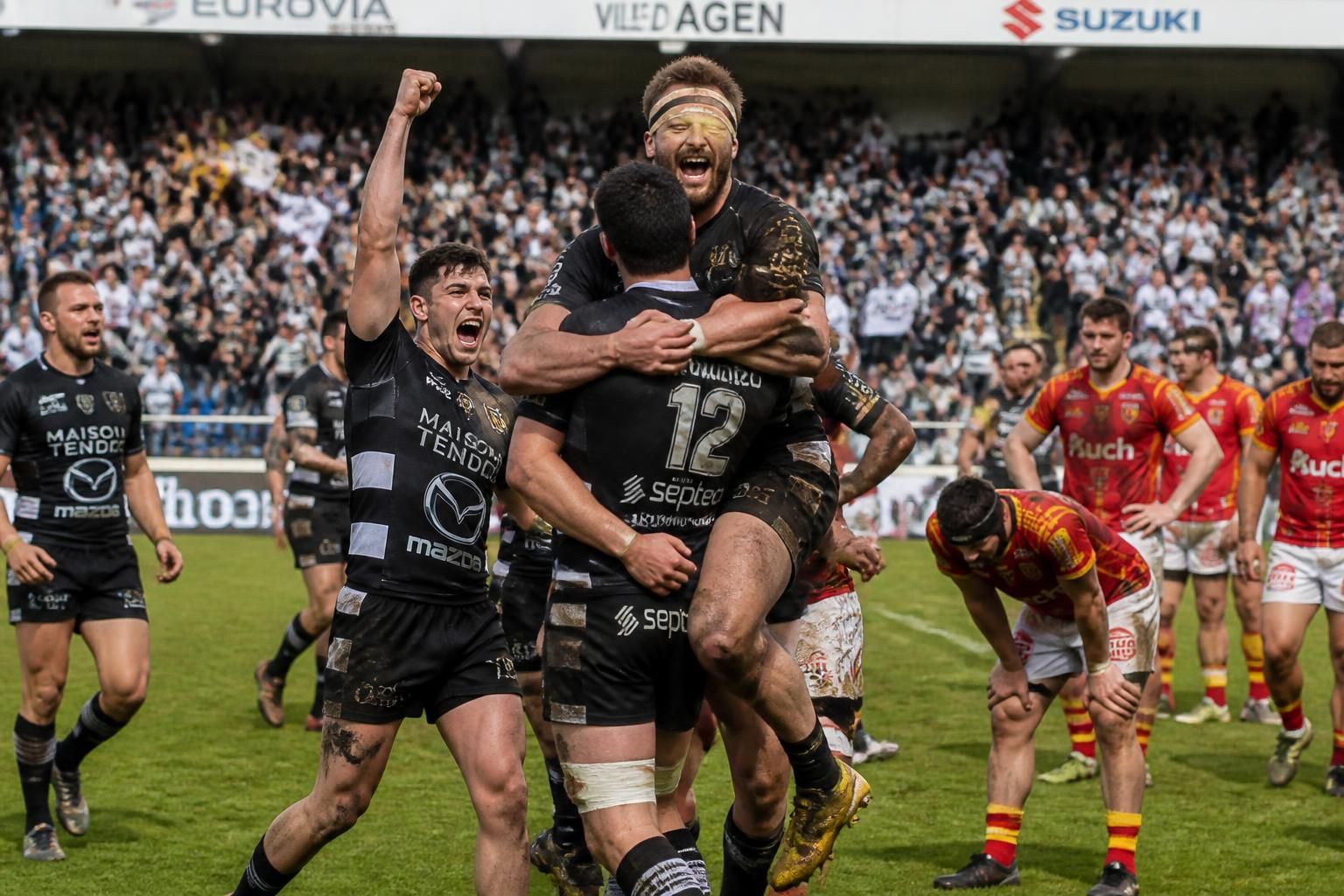valence d'agen surprises everyone by defeating auch in the rugby nationale 2 playoff, securing their spot in the quarterfinals with an impressive performance.