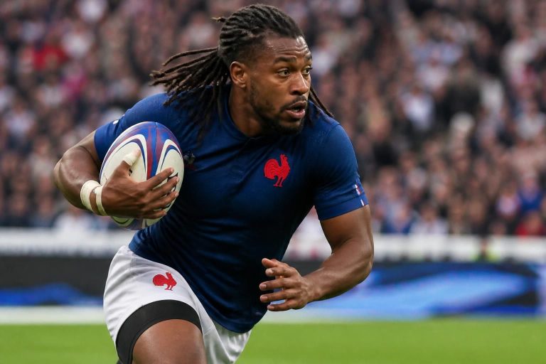 joachim senga kouo, the picard rugby star, has been nominated for the six nations player of the tournament, highlighting his exceptional performance.