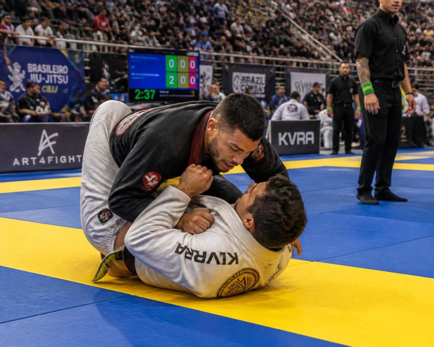 discover how gers' jjbarrannais club made a strong impact at the grappling championship, earning three medals and producing a champion all within a year.