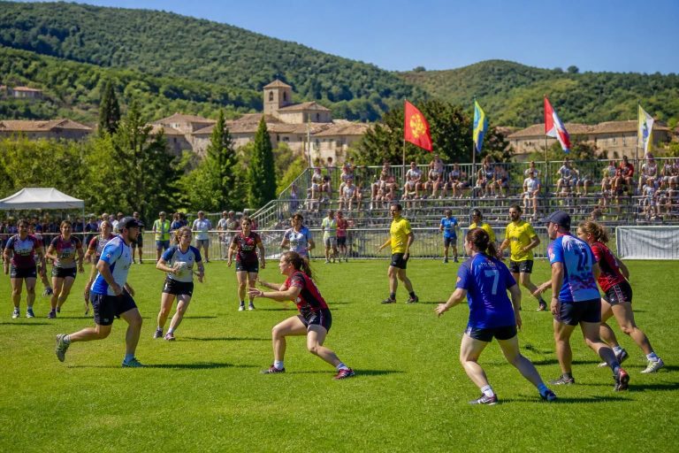 villegly accueille la 9e édition du tournoi interdépartemental de rugby à toucher, un événement sportif convivial réunissant passionnés et équipes locales pour des matchs enthousiasmants.