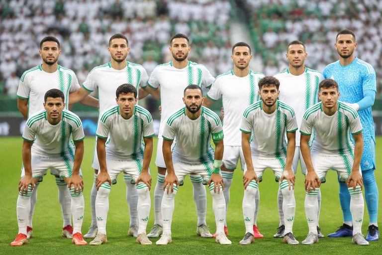 découvrez la composition officielle de l'équipe d'algérie pour la coupe du monde 2026, avec les joueurs sélectionnés et les tactiques clés dévoilées.