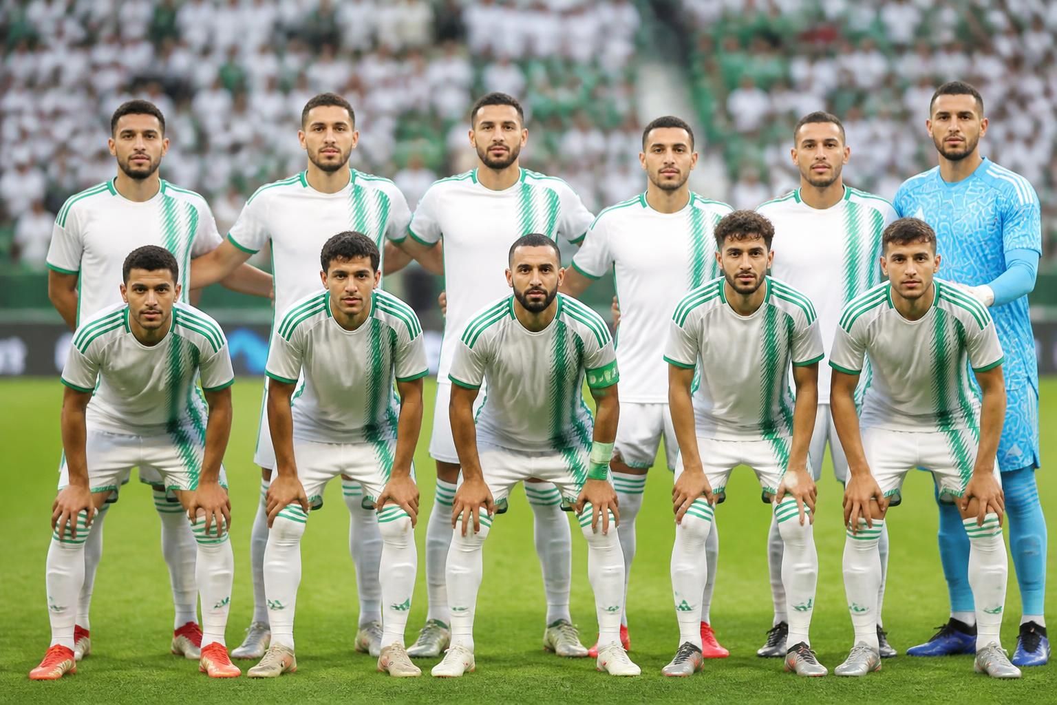 découvrez la composition officielle de l'équipe d'algérie pour la coupe du monde 2026, avec les joueurs sélectionnés et les tactiques clés dévoilées.