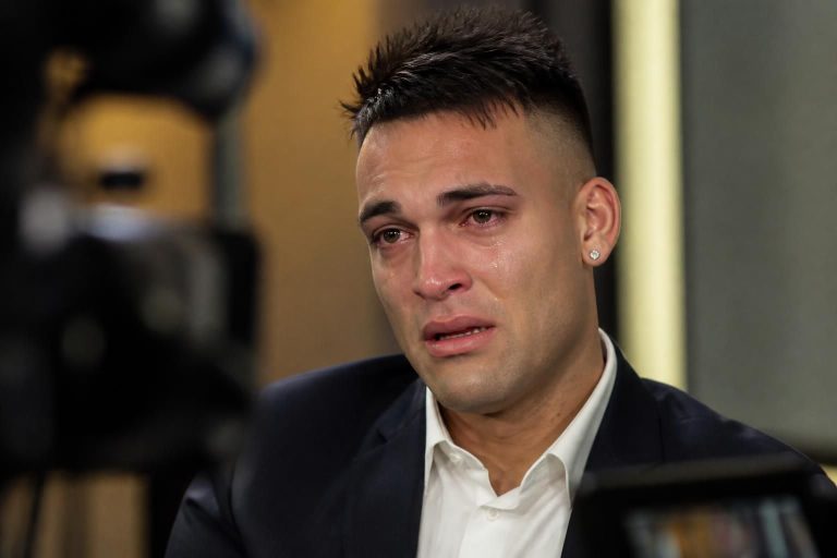 lautaro martinez breaks down in an emotional live tv interview, sharing heartfelt moments after a significant event. watch the raw and touching story unfold.