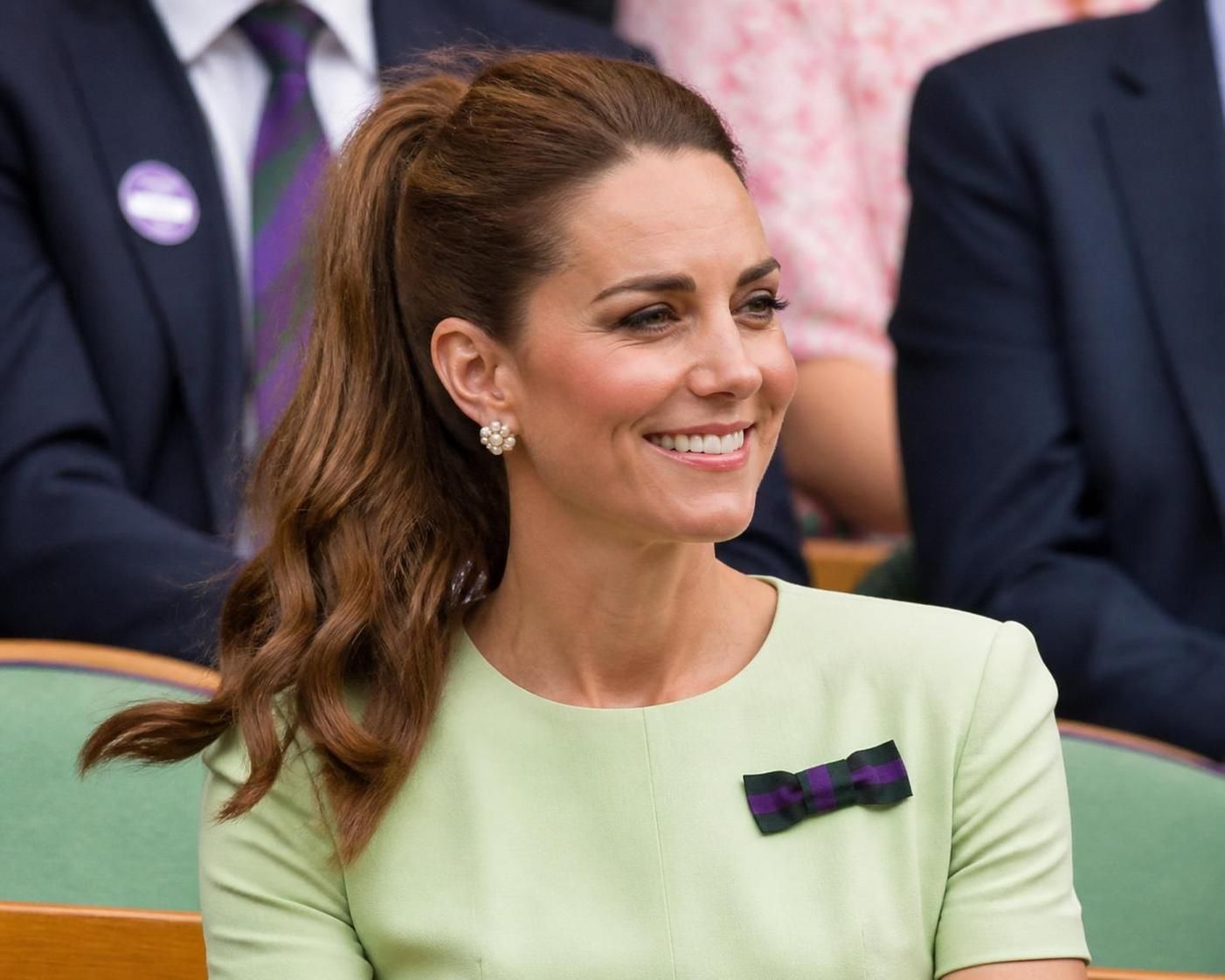 discover how kate middleton, 44, effortlessly rocks the ultimate summer hairstyle that instantly makes her look 10 years younger.