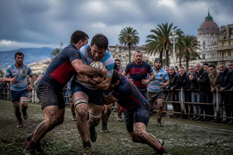 découvrez l'impact de la crise à nice sur le championnat de rugby nationale et ses conséquences pour le cs vienne et le csbj.