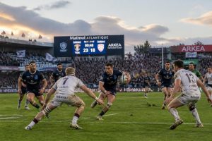 suivez en direct les scores, résultats et classements du top 14 et de la pro d2 de rugby. restez informé des dernières actualités et performances des équipes sur la page 4.